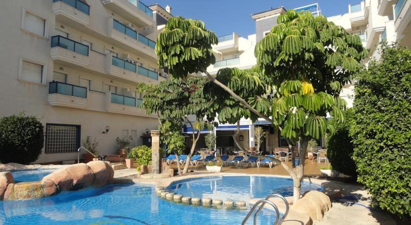 Playamarina II - Modern Apartment In Aparthotel Cabo Roig, La Zenia Кампоамор Экстерьер фото