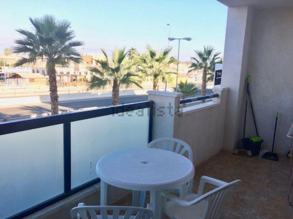 Playamarina II - Modern Apartment In Aparthotel Cabo Roig, La Zenia Кампоамор Экстерьер фото