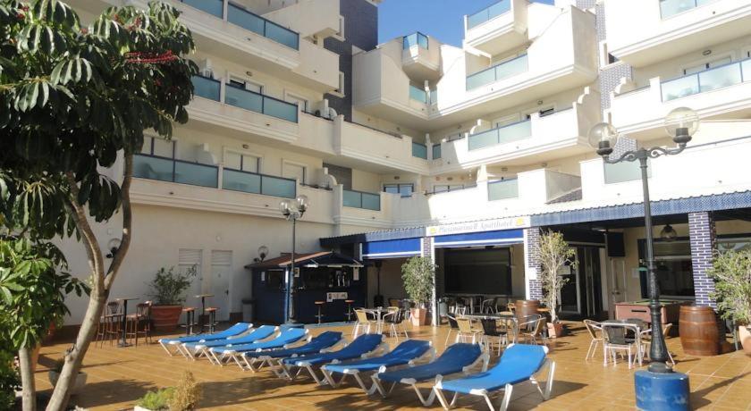 Playamarina II - Modern Apartment In Aparthotel Cabo Roig, La Zenia Кампоамор Экстерьер фото